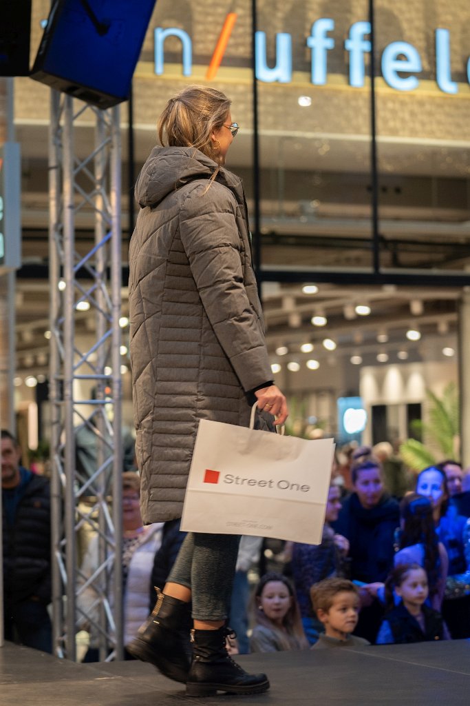 Modeshow 107.jpg